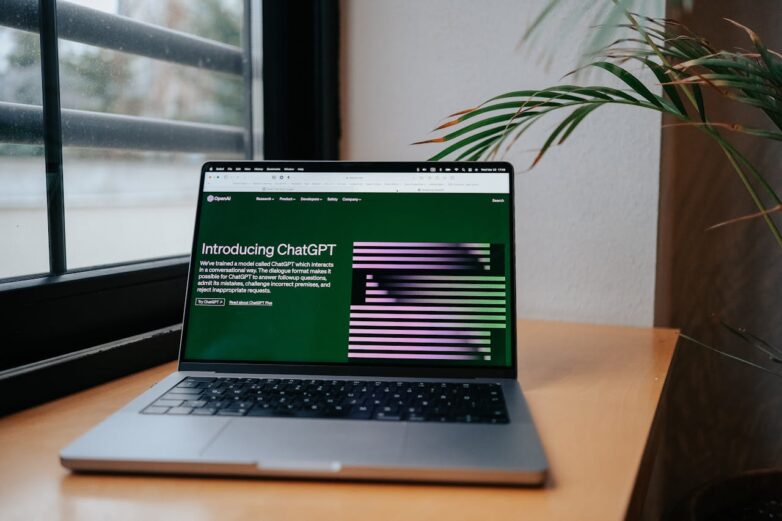 Por qué tantos emprendedores se pierden entre Notion, ChatGPT y mil plantillas