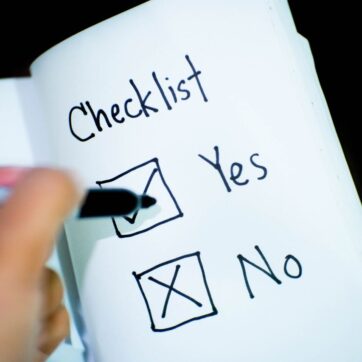 Validar una idea no es preguntar si gusta, es comprobar si puede convertirse en negocio